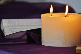 candle-535149__180
